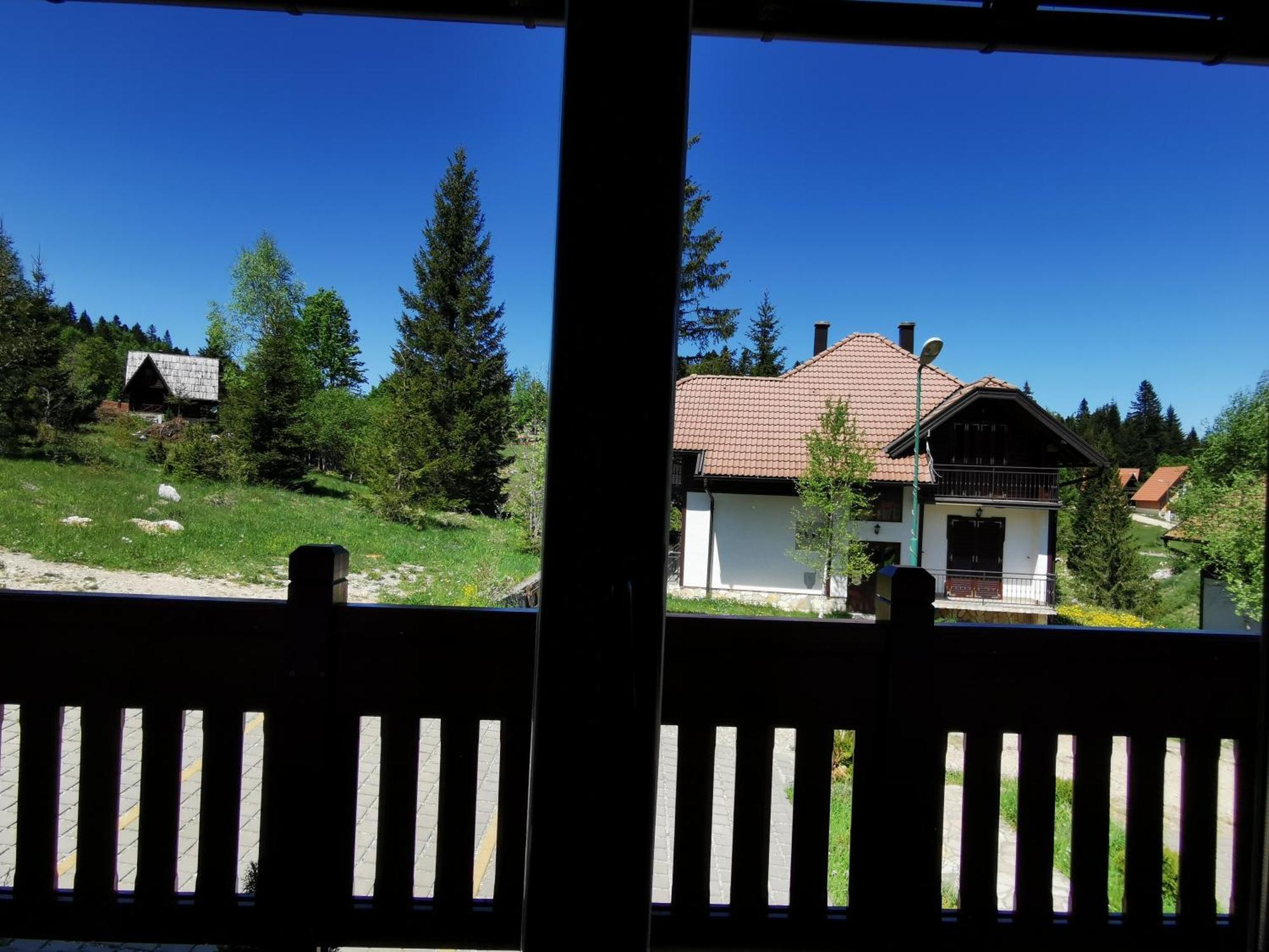 Apartmani Suncani Breg Tara Mitrovac Chambre photo