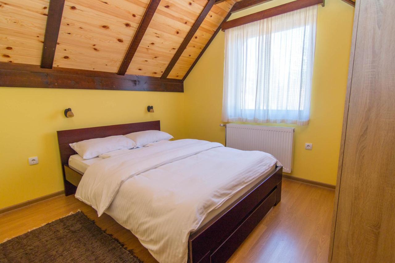 Apartmani Suncani Breg Tara Mitrovac Extérieur photo