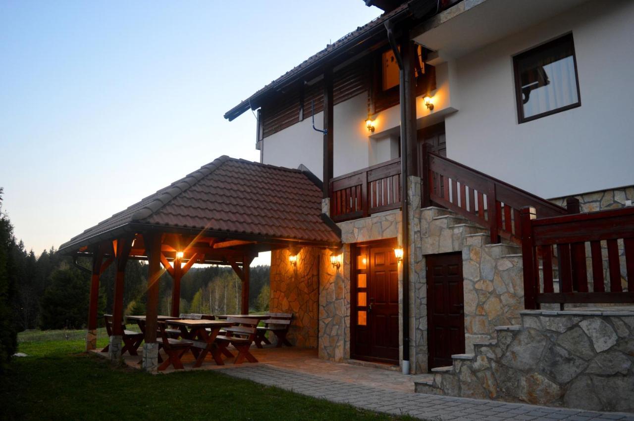 Apartmani Suncani Breg Tara Mitrovac Extérieur photo